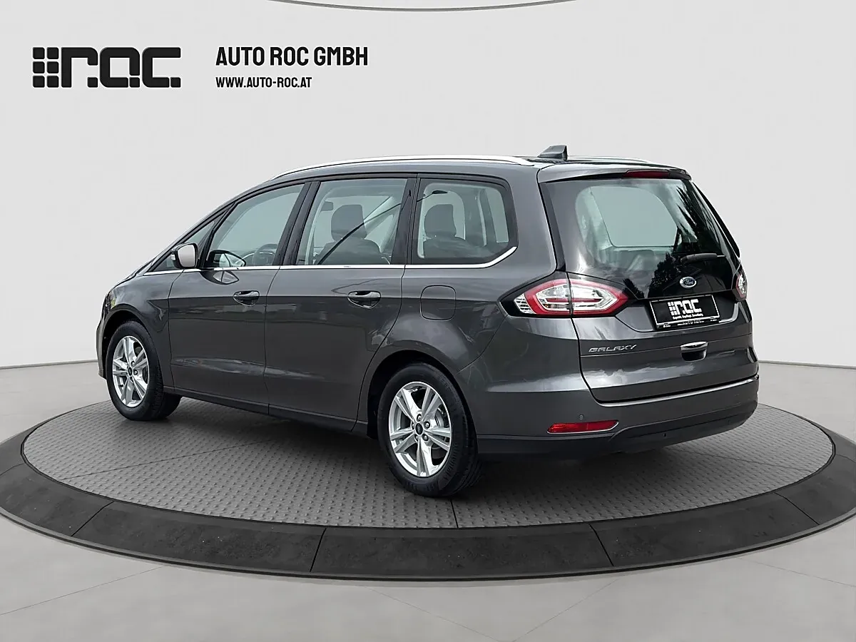 Ford Galaxy 2022 photo 2
