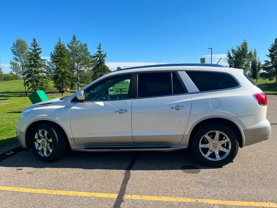 Buick Enclave 2009 photo 3