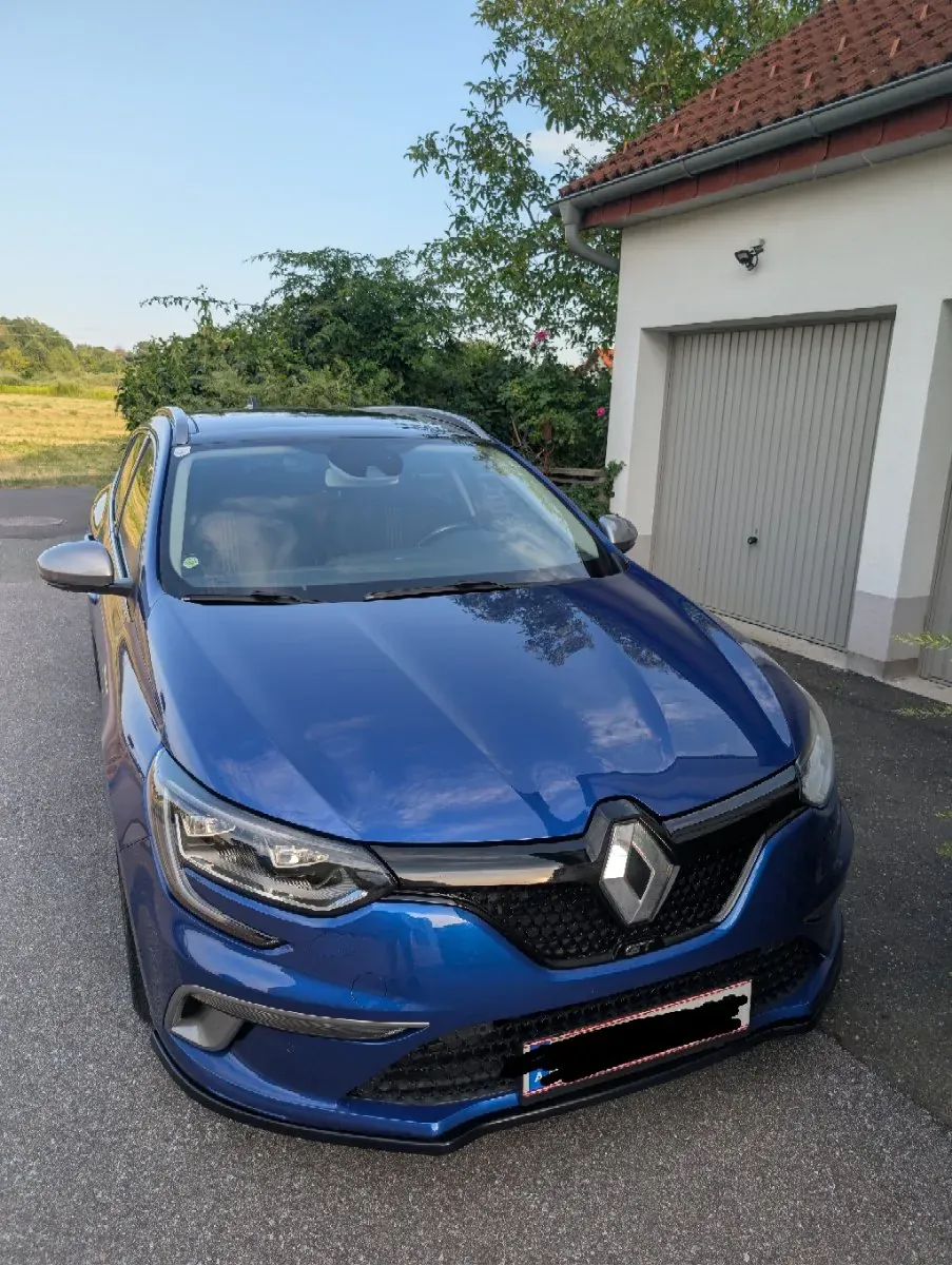 Renault Mégane 2017 photo 2