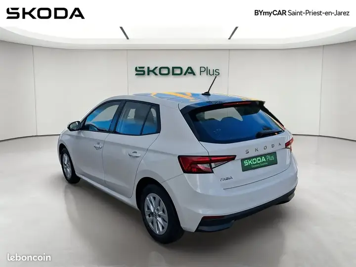 Skoda Fabia 2024 photo 3