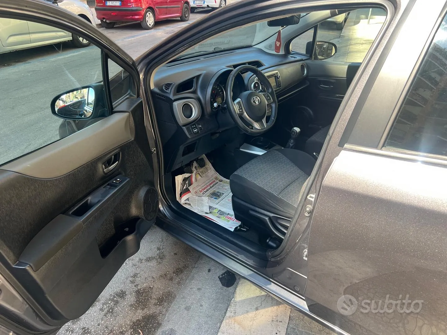 Toyota Yaris 2014 photo 5