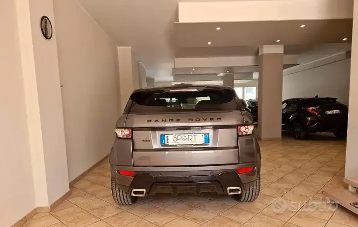 Land Rover Range Rover Evoque 2015 photo 3