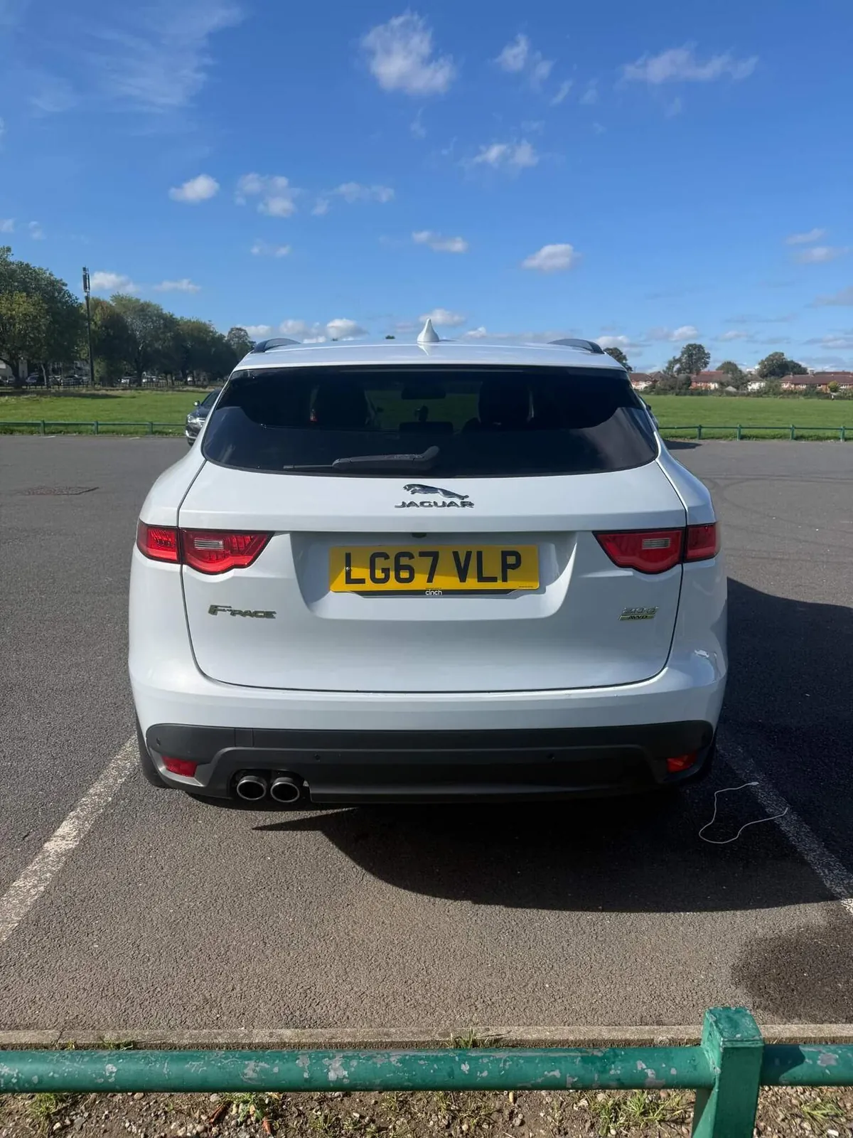 Jaguar F-Pace 2017 photo 3