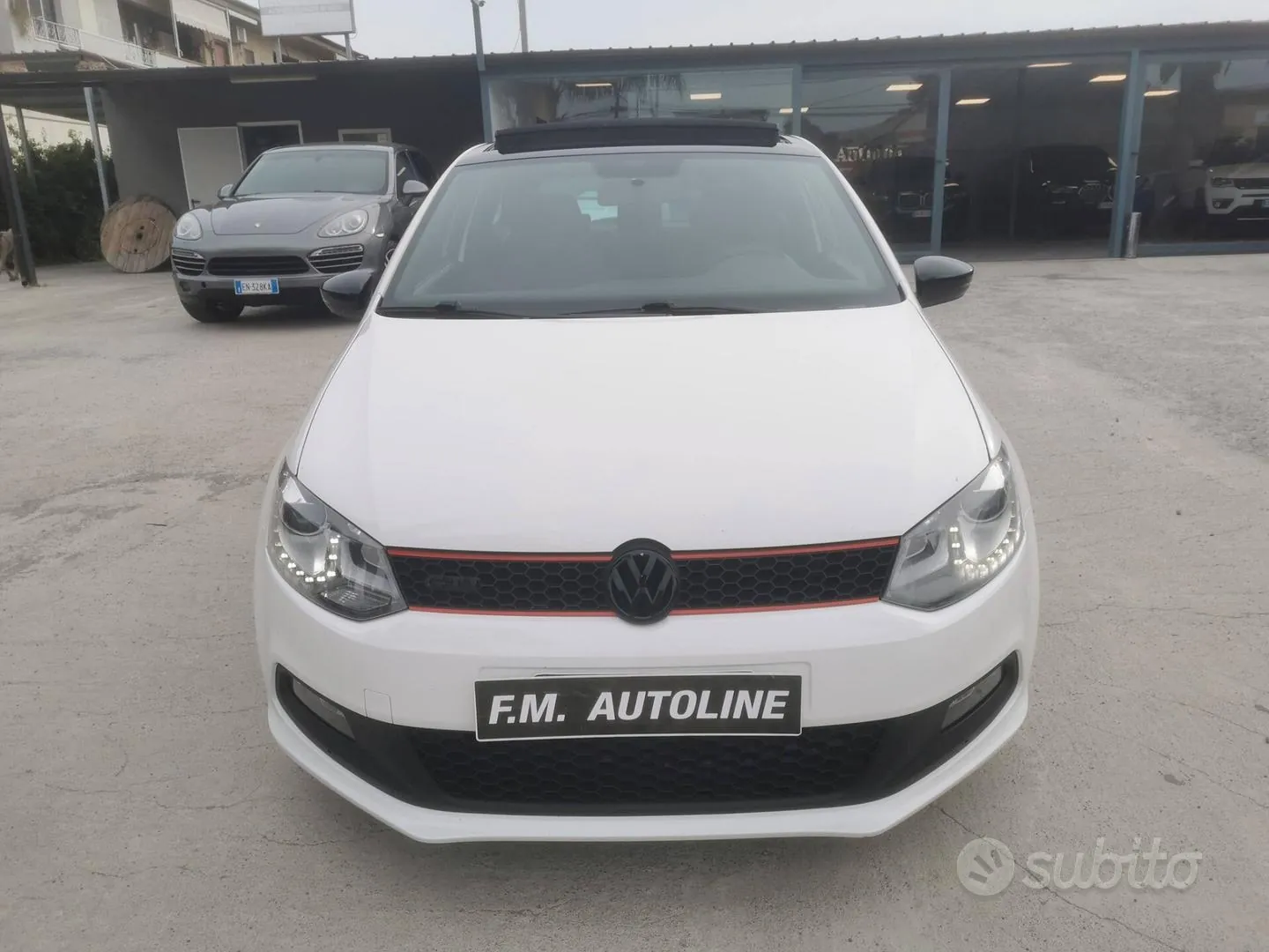 Volkswagen Polo 2011 photo 3
