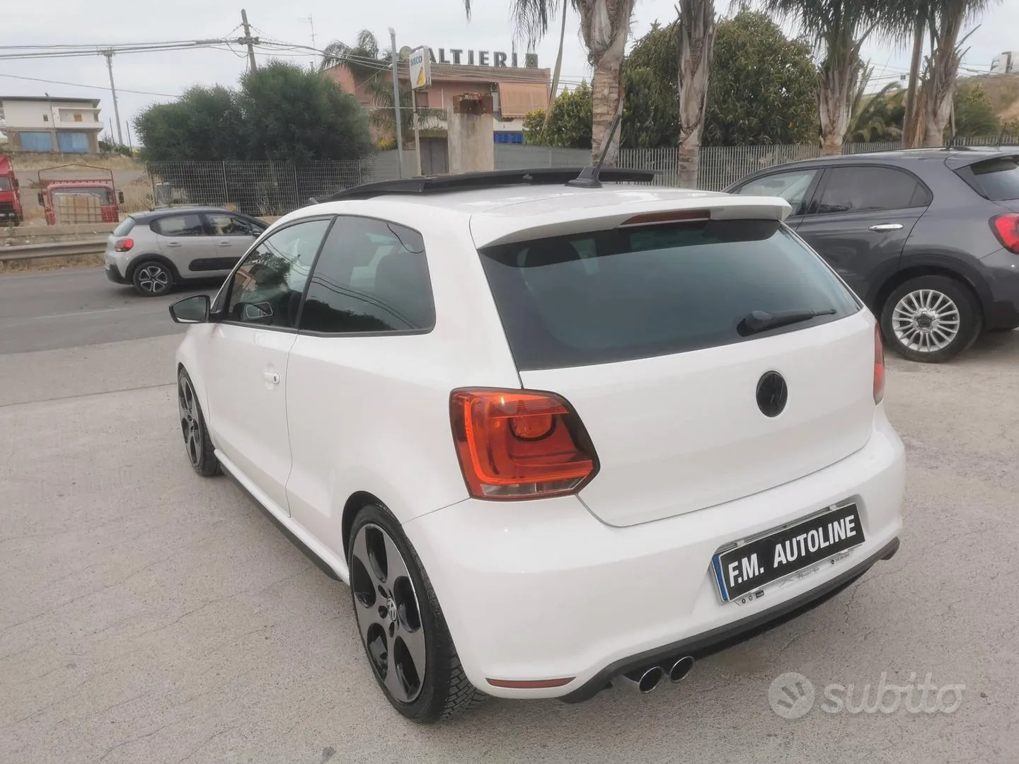 Volkswagen Polo 2011 photo 4