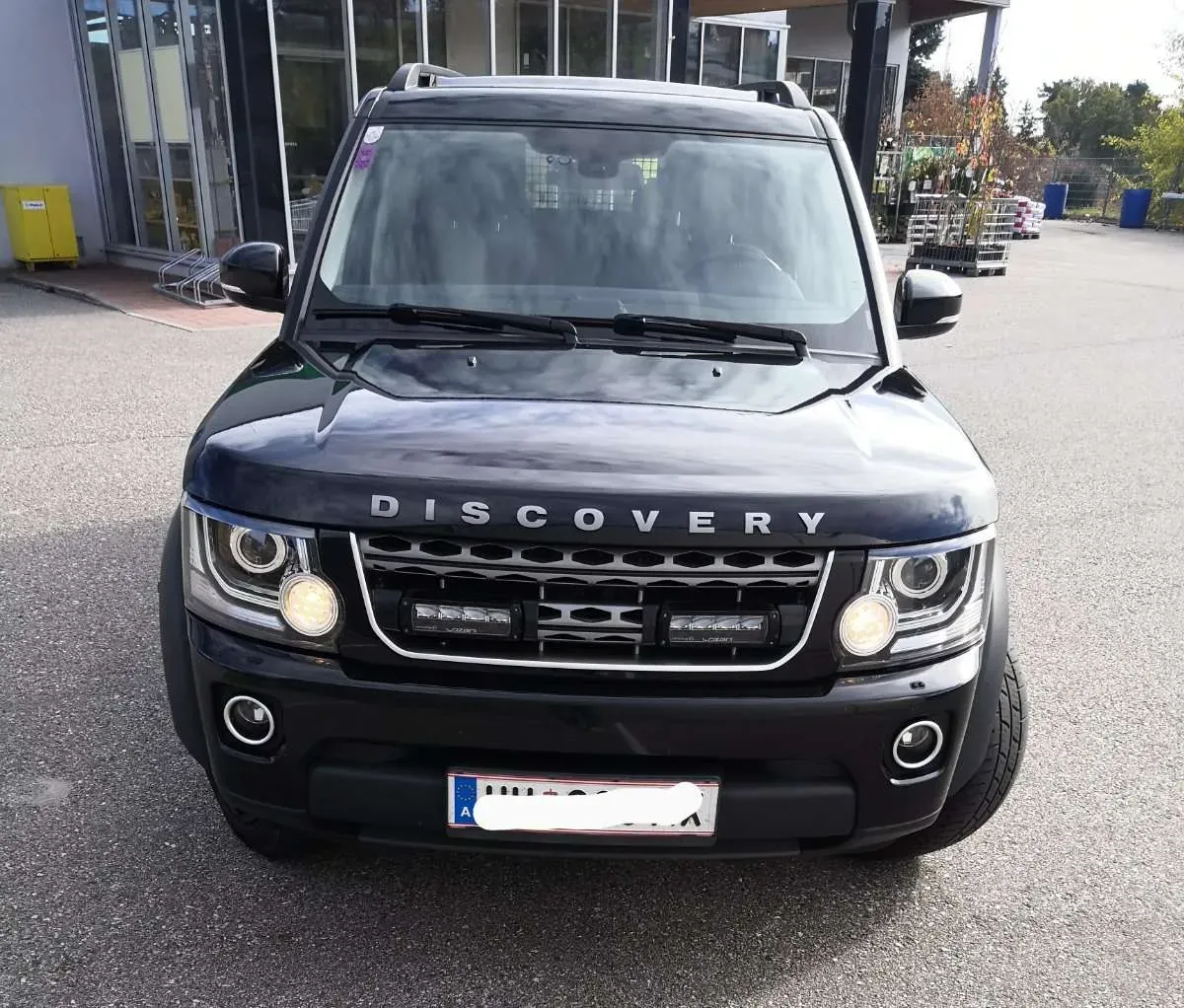 Land Rover Discovery 2016 photo 3