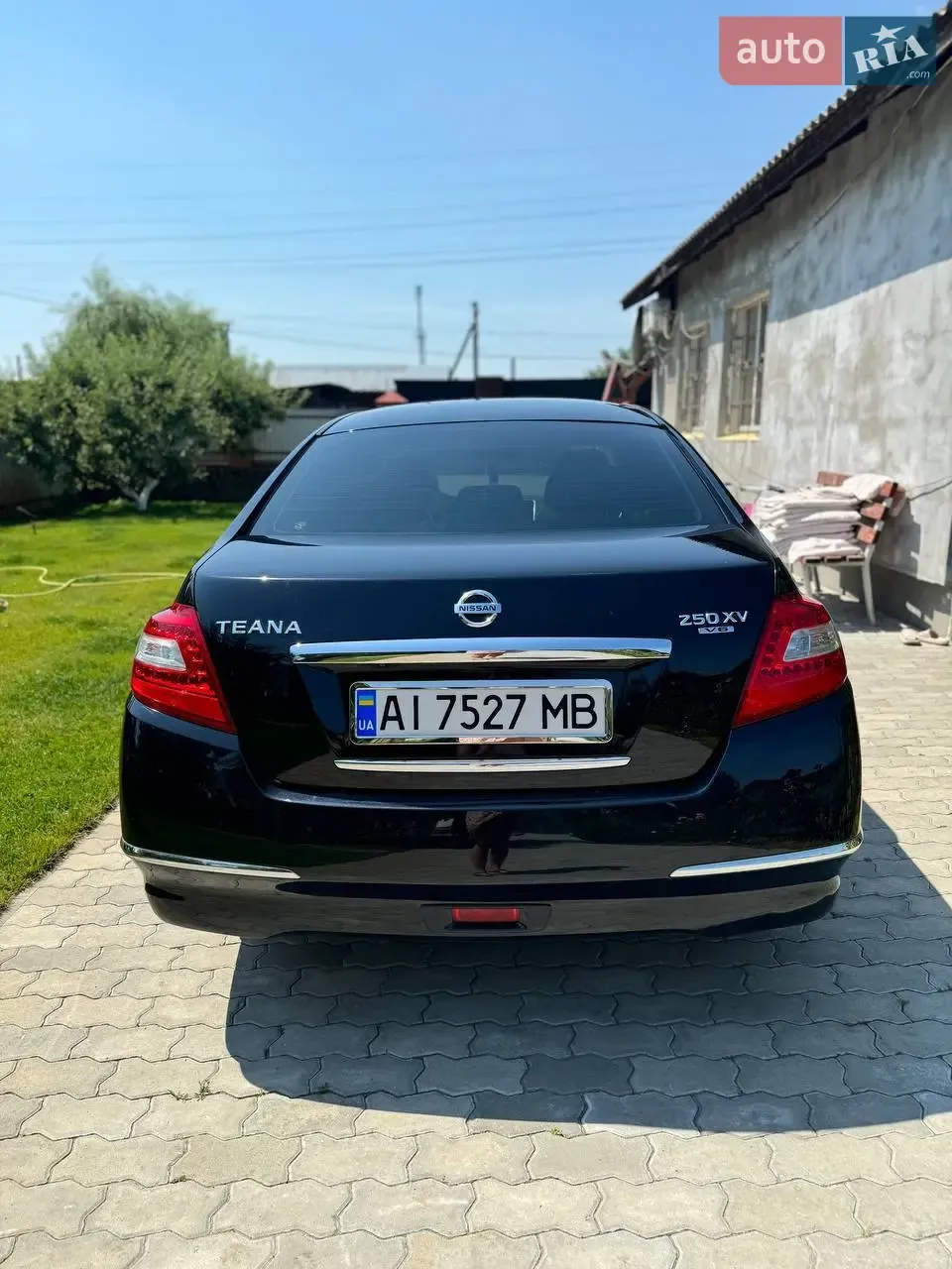 Nissan Teana 2010 photo 3