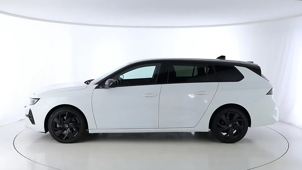 Opel Astra 2025 photo 2