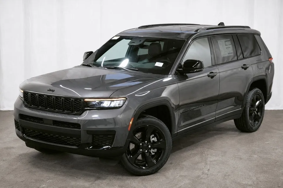 Jeep Grand Cherokee L 2025 photo 3