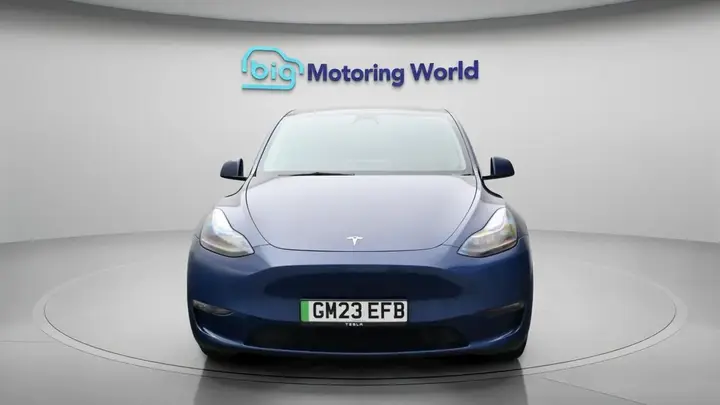 Tesla Model Y 2023 photo 3
