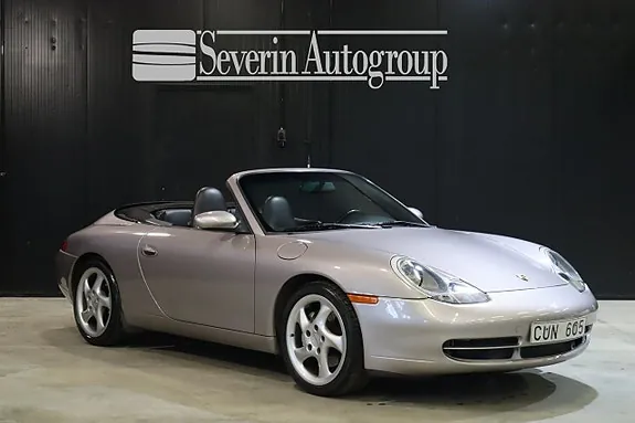 Porsche 911 Carrera 4