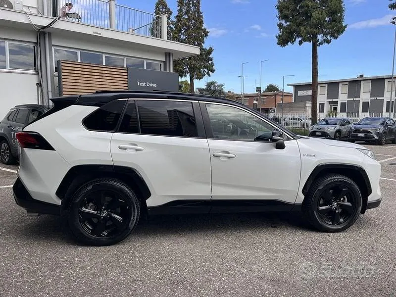 Toyota Rav4 2019 photo 4