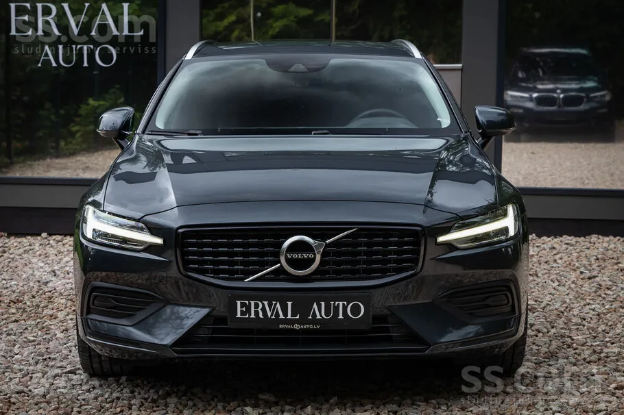Volvo V60 2019 photo 2