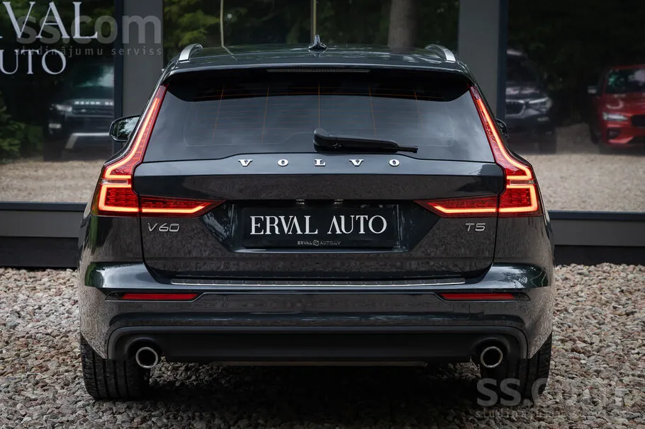 Volvo V60 2019 photo 5