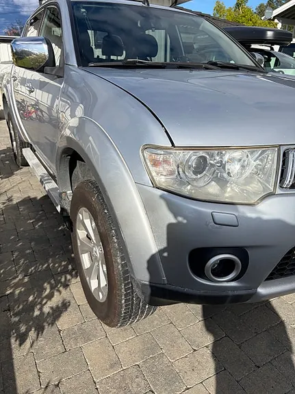 Mitsubishi L200 2011 photo 5
