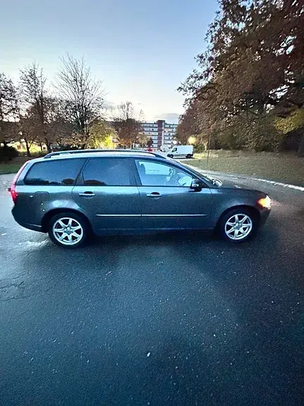Volvo V50 2009 photo 3