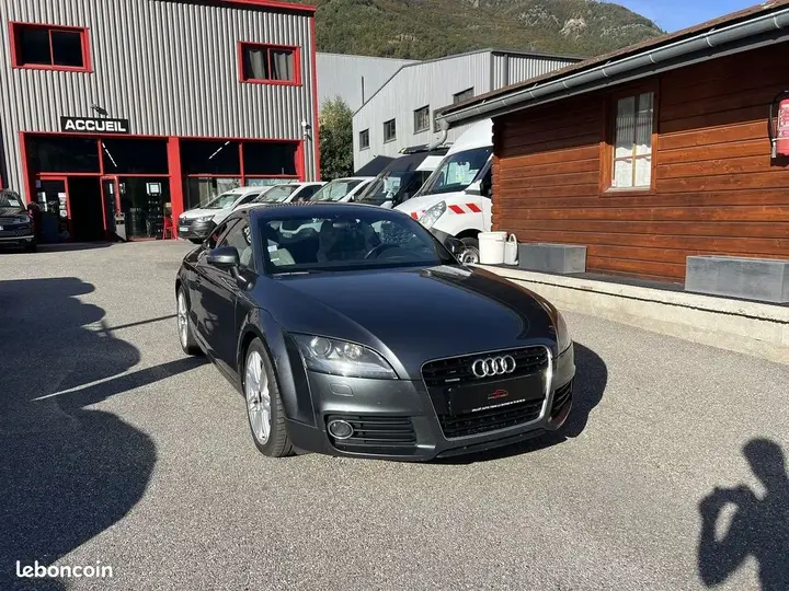 Audi Tt 2010 photo 5