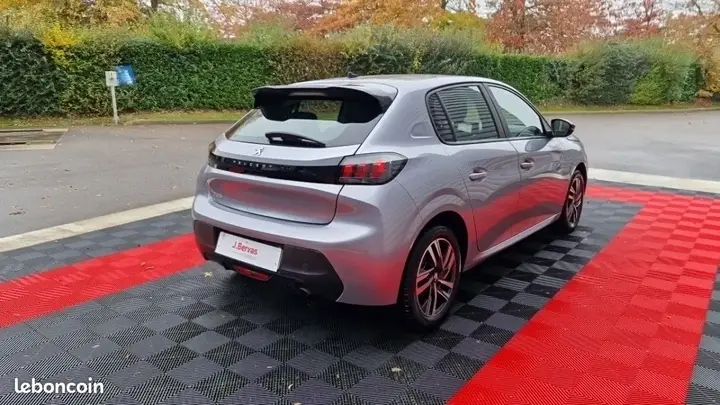 Peugeot 208 2022 photo 4