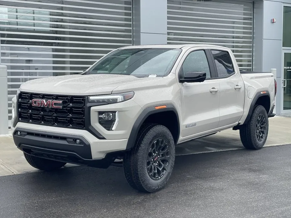 GMC Canyon 2026 photo 4