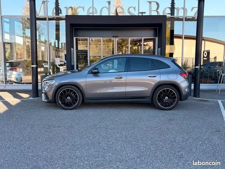 Mercedes-Benz Gla 200 D Amg Line 2021 photo 2