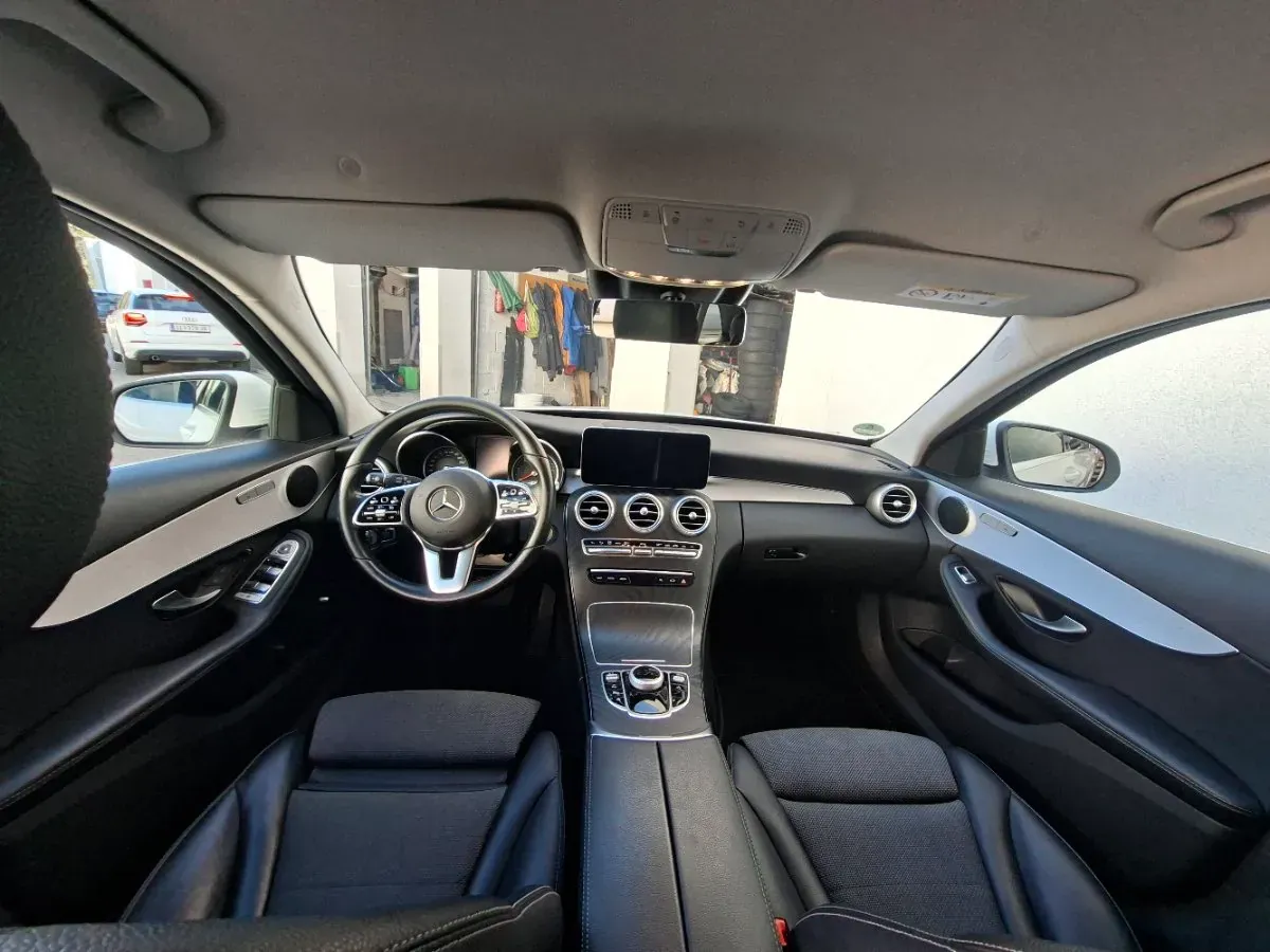 Mercedes-Benz C-Class 2021 photo 3