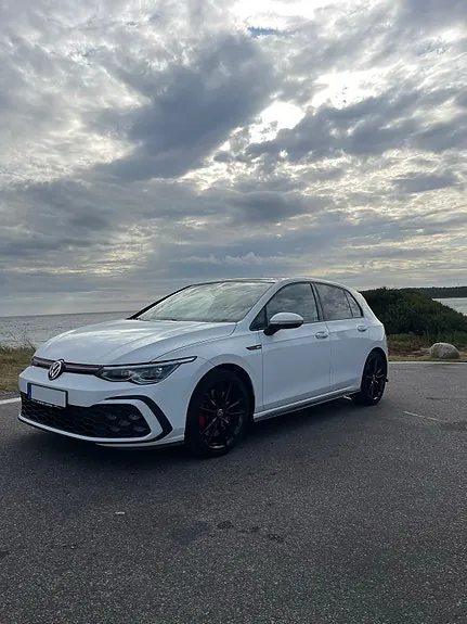 Volkswagen Golf Viii 2021 photo 2