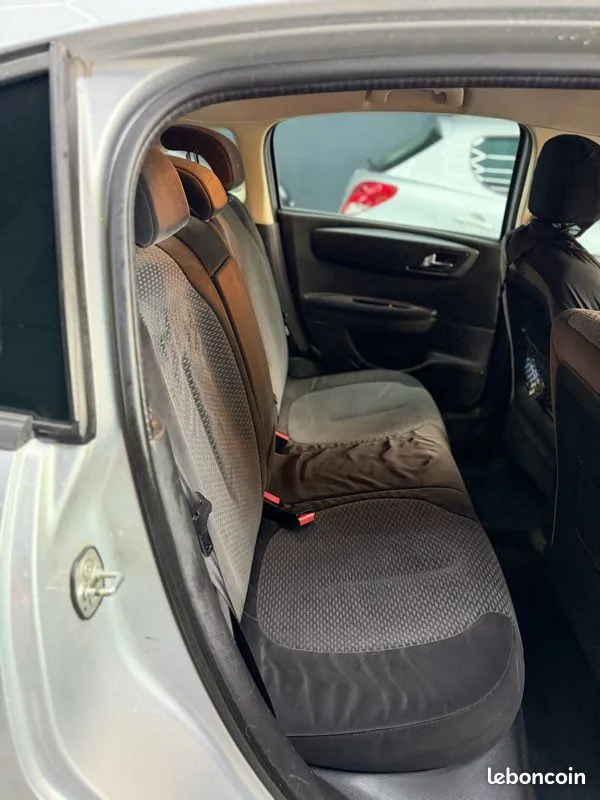 Citroen C4 2008 photo 5