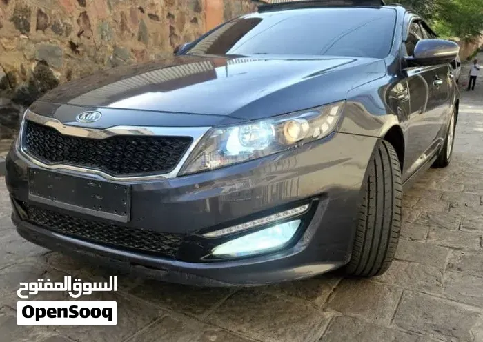 Kia K5 2012 photo 4