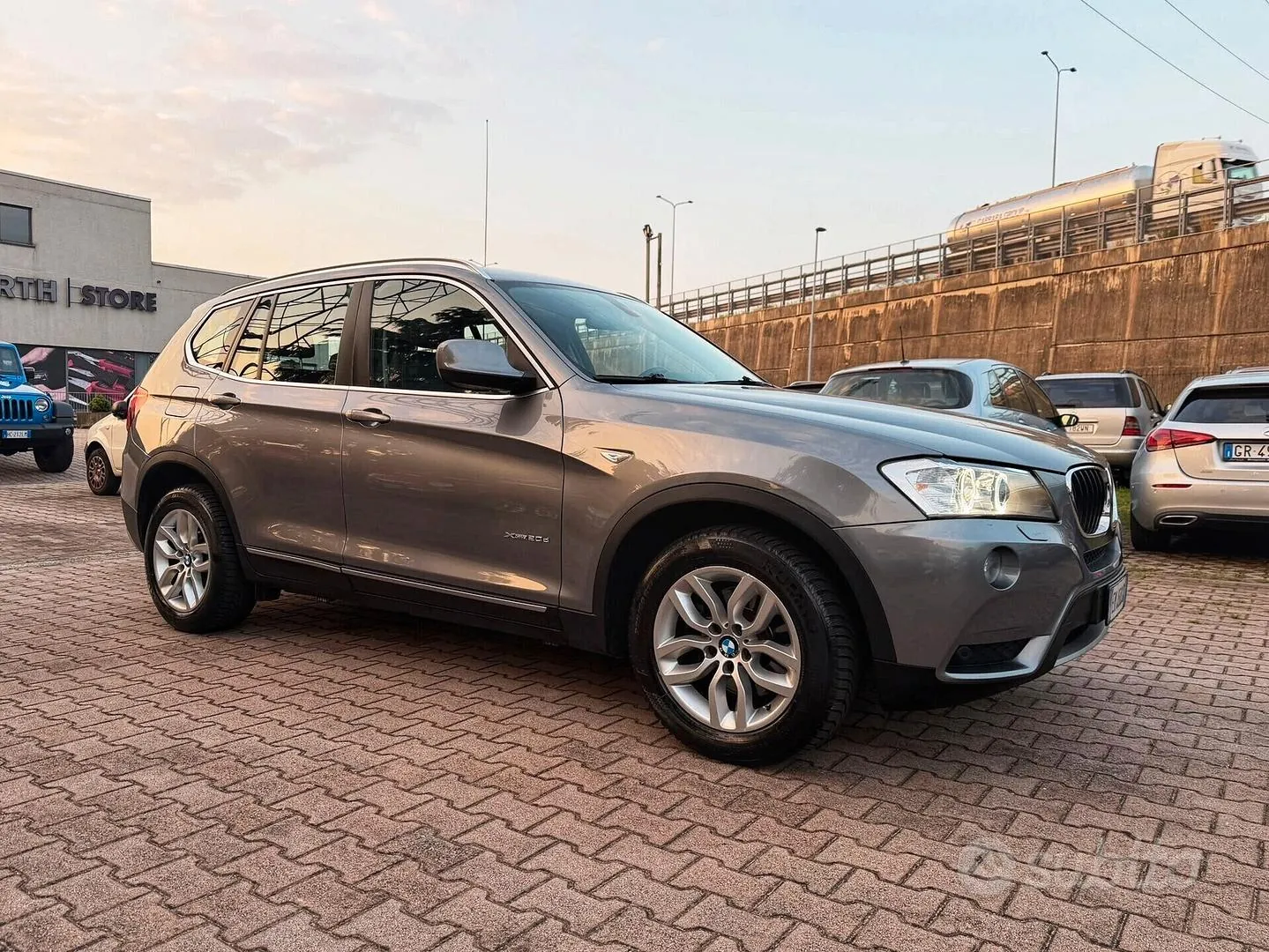 BMW X3 2012 photo 3