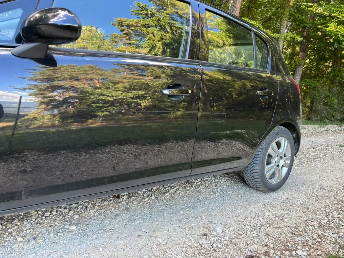 Opel Corsa 2007 photo 2