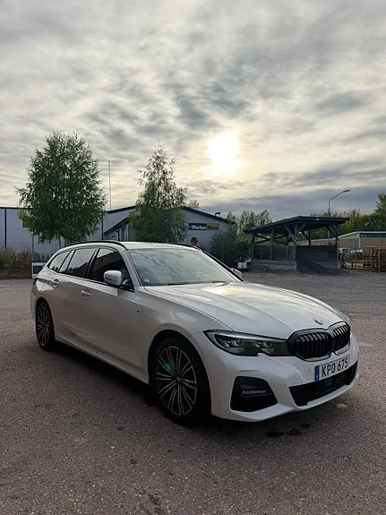 BMW 320D 2020 photo 2