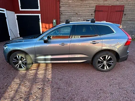 Volvo Xc60 2021 photo 2