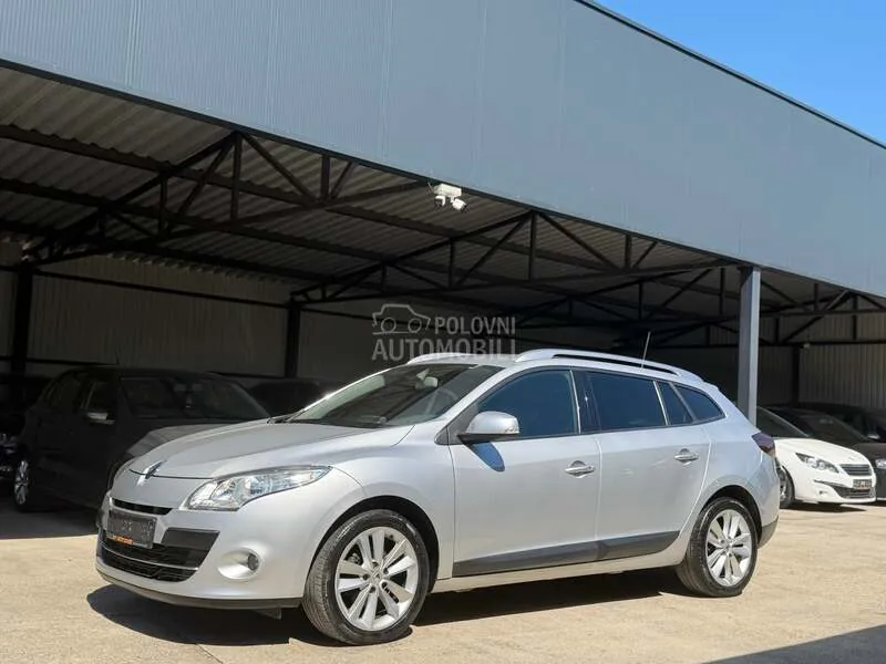 Renault Megane 2010 photo 4