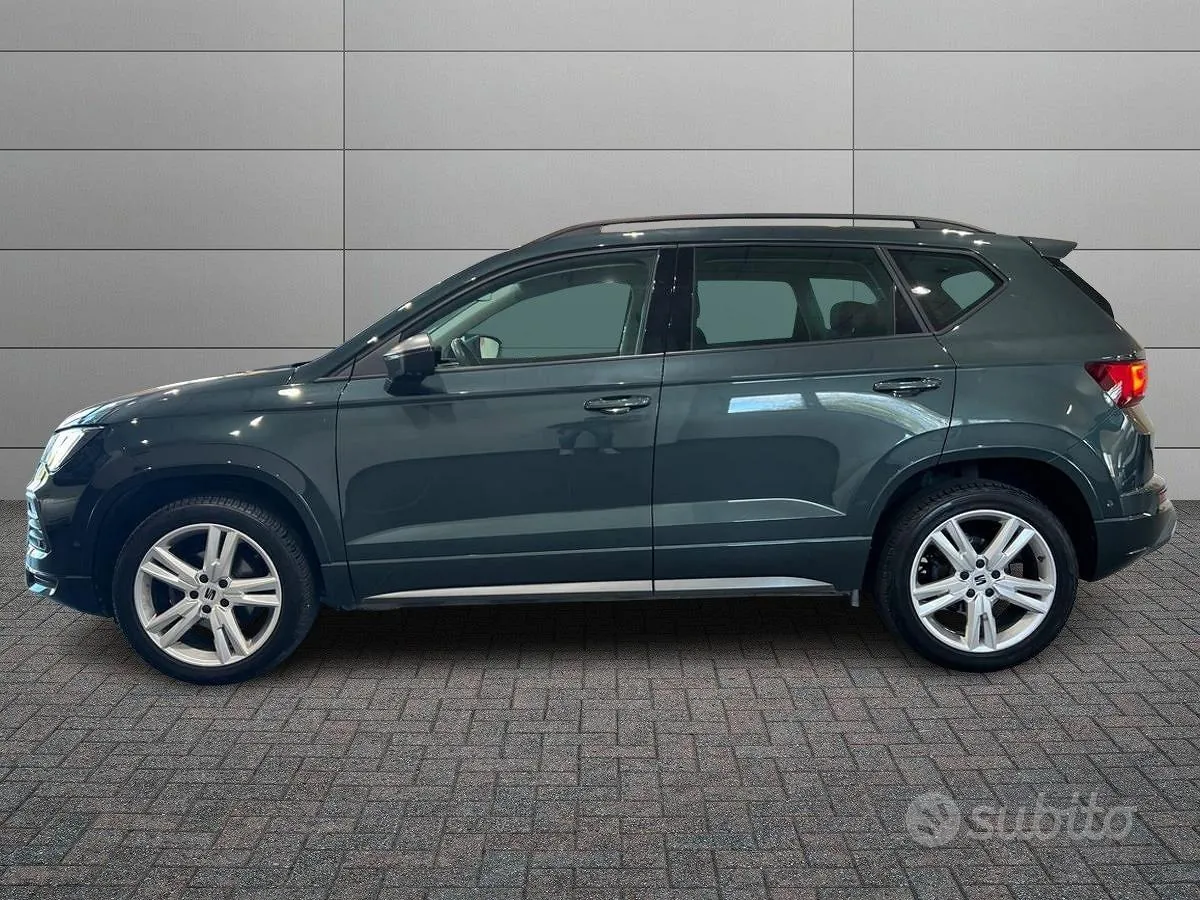 Seat Ateca 2023 photo 2