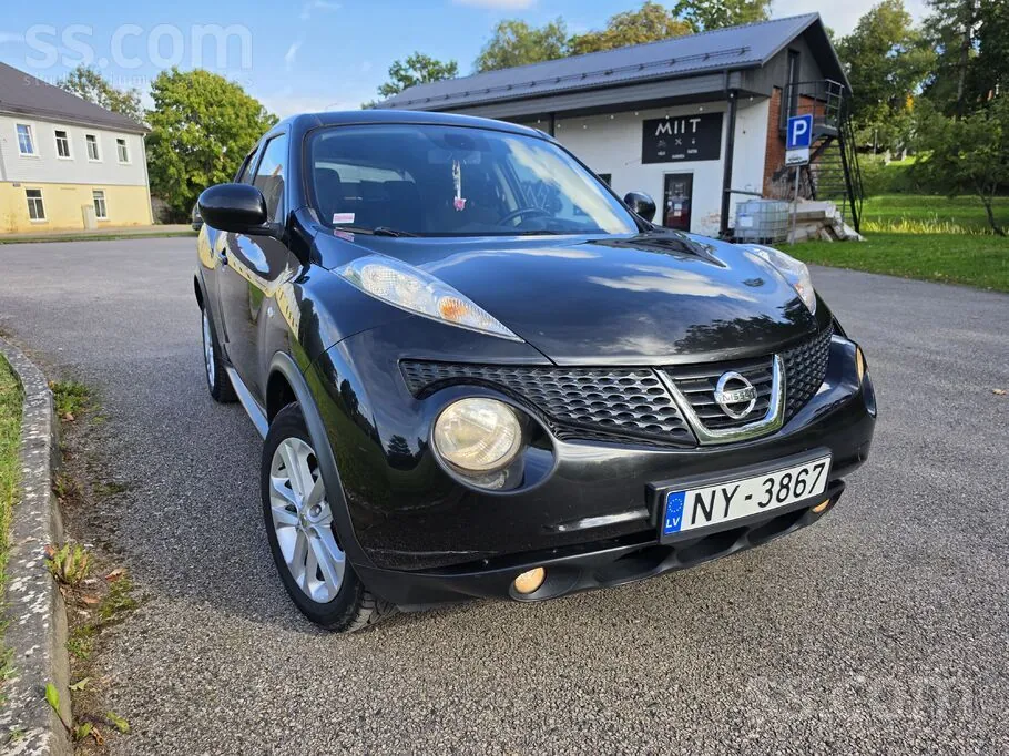 Nissan Juke 2013 photo 2