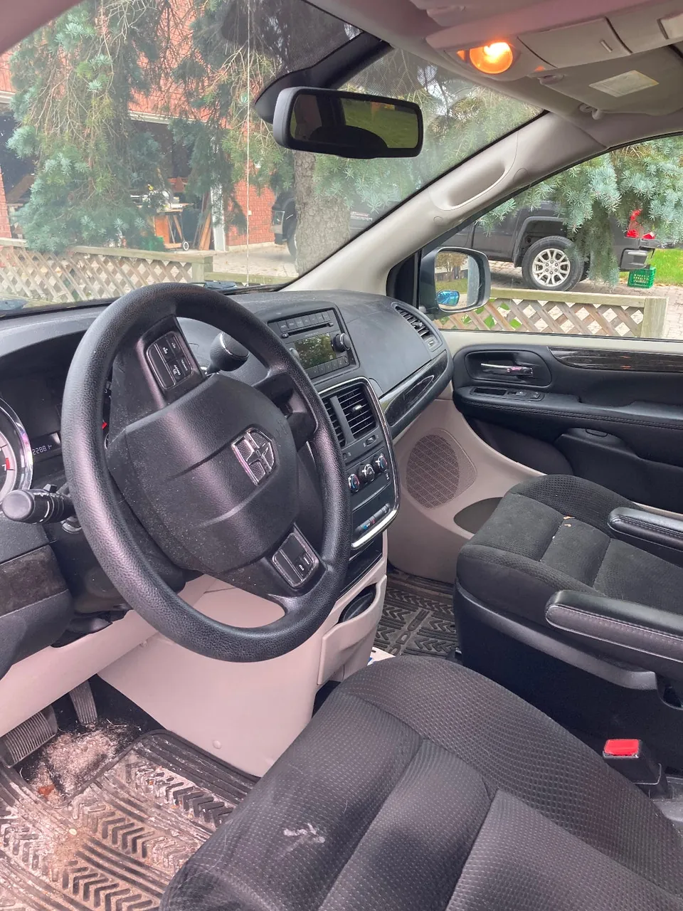 Dodge Caravan 2020 photo 4