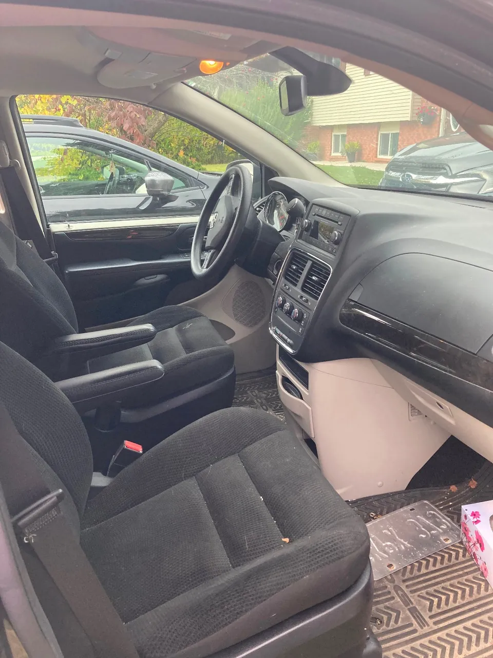 Dodge Caravan 2020 photo 2