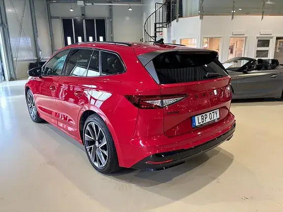 Skoda Enyaq 2025 photo 4