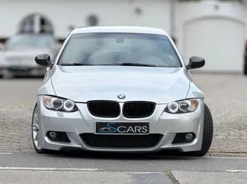 BMW 320D Cabrio 2009 photo 3