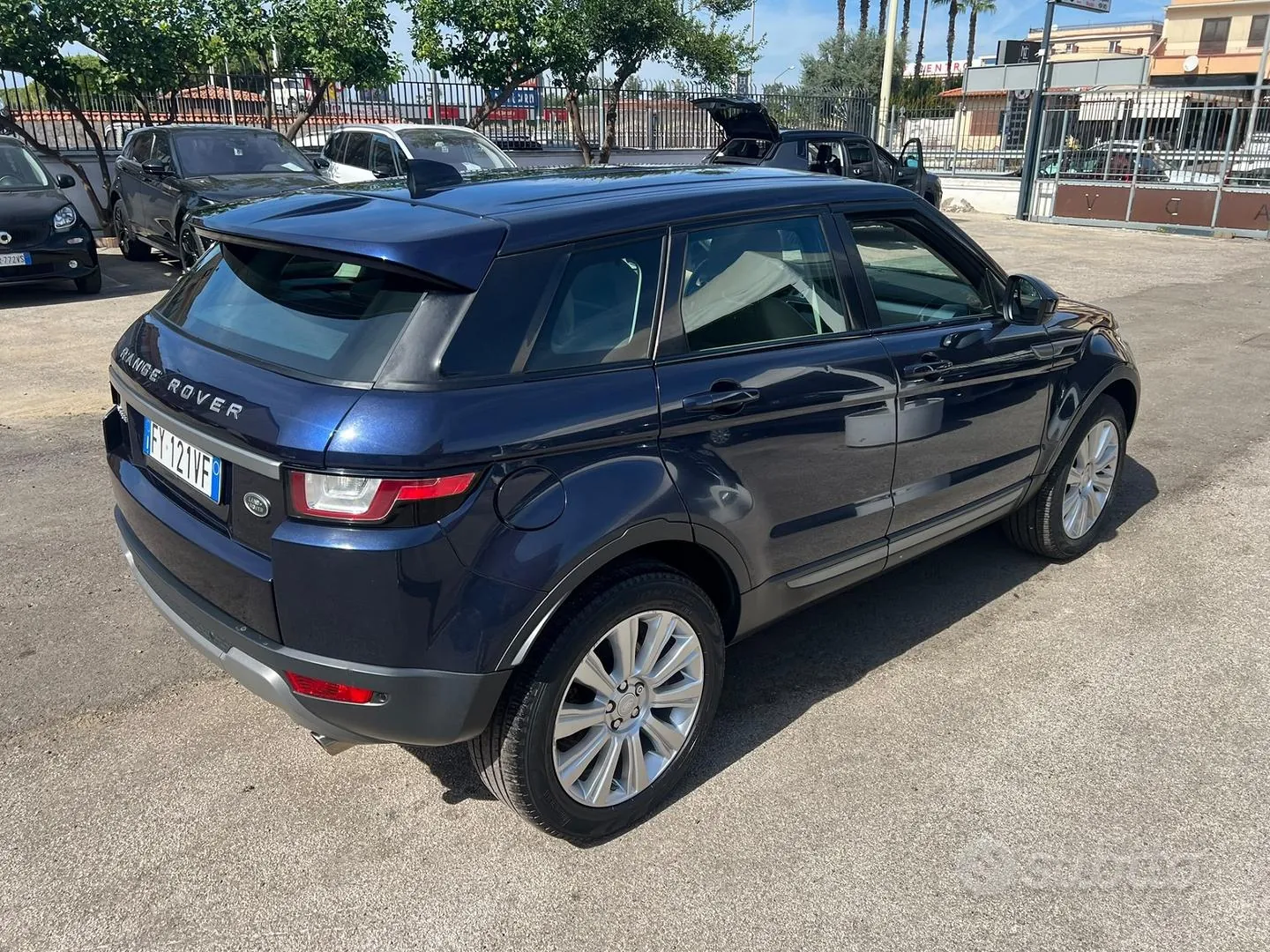 Land Rover Range Rover Evoque 2018 photo 4