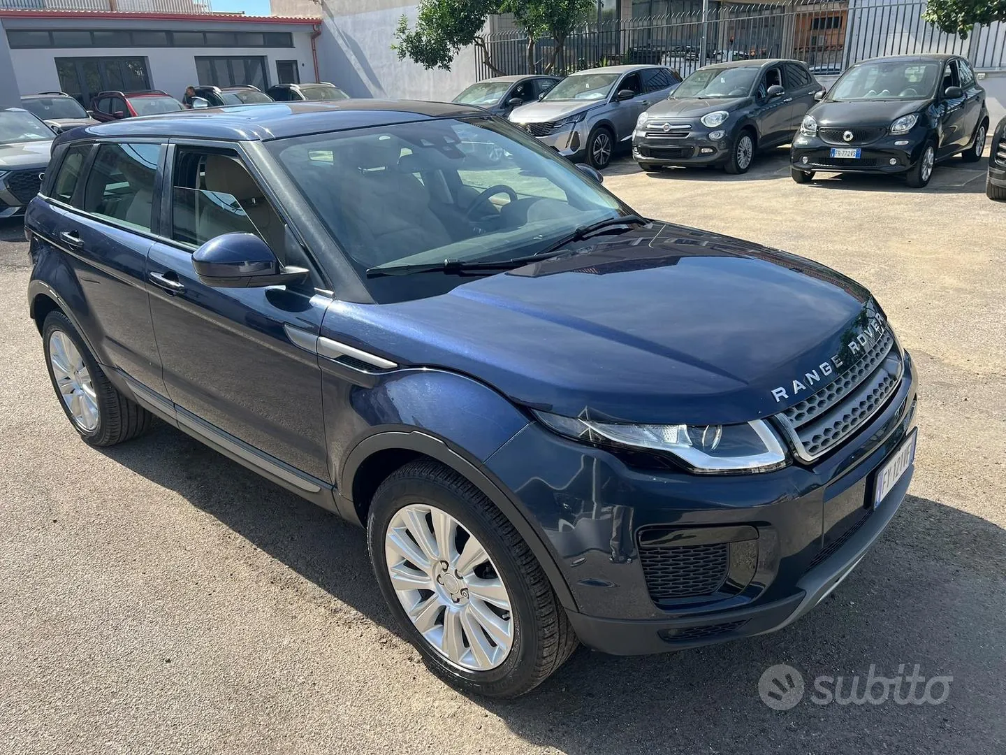 Land Rover Range Rover Evoque 2018 photo 3