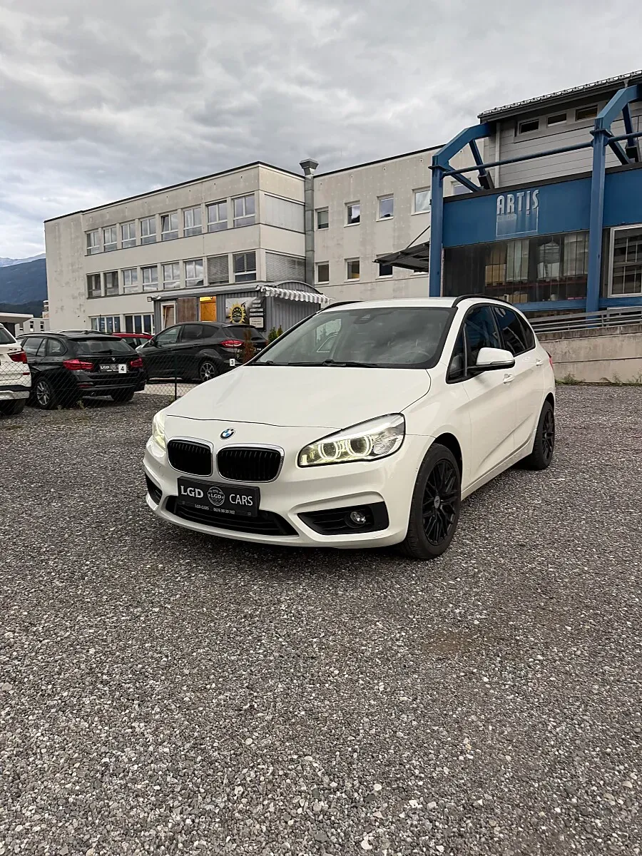 BMW 2 Series 2015 photo 2
