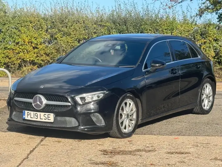 Mercedes-Benz A-Class 2019 photo 3