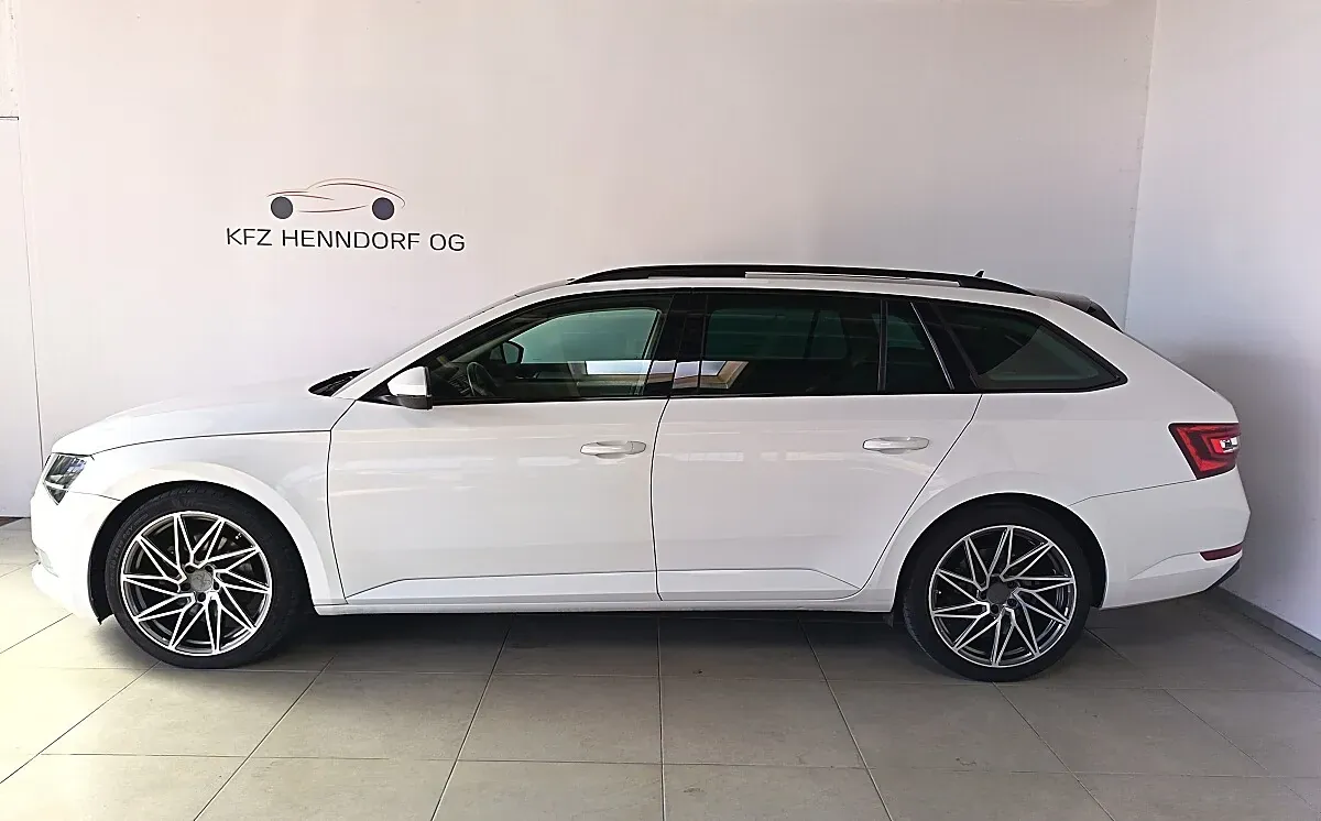 Skoda Superb 2016 photo 3