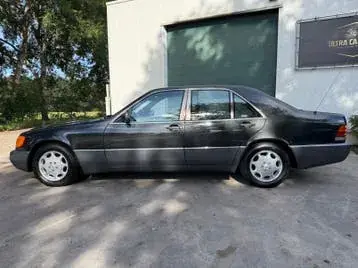 Mercedes-Benz S-Class 1991 photo 3