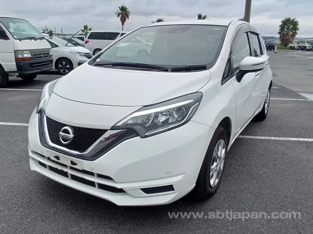 Nissan Note X 2019 photo 2