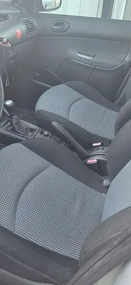 Peugeot 206 2005 photo 4