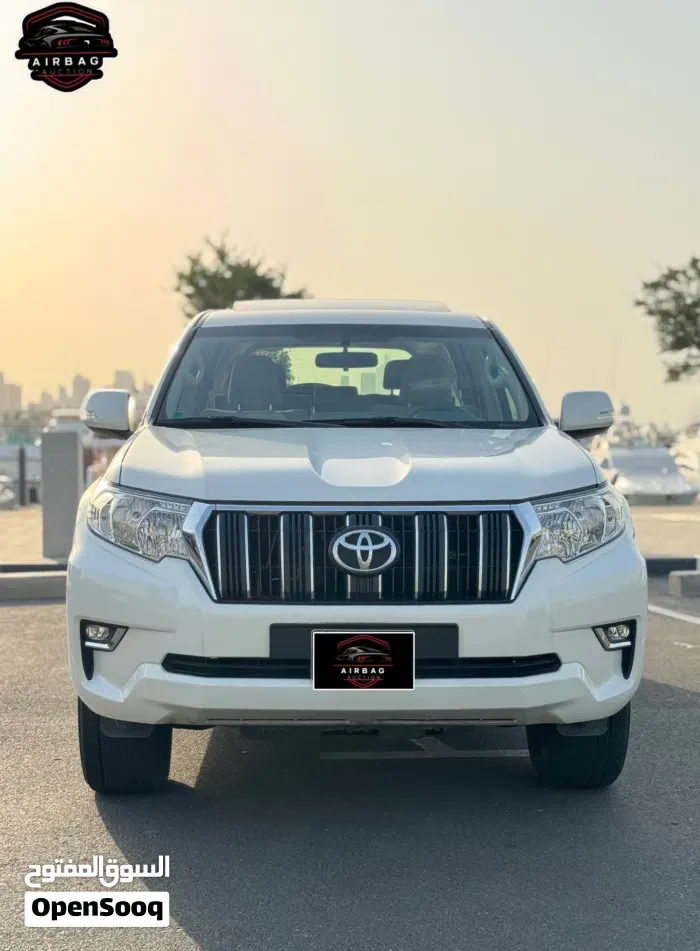 Toyota Prado 2023 photo 2