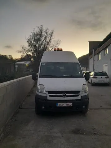 Opel Movano