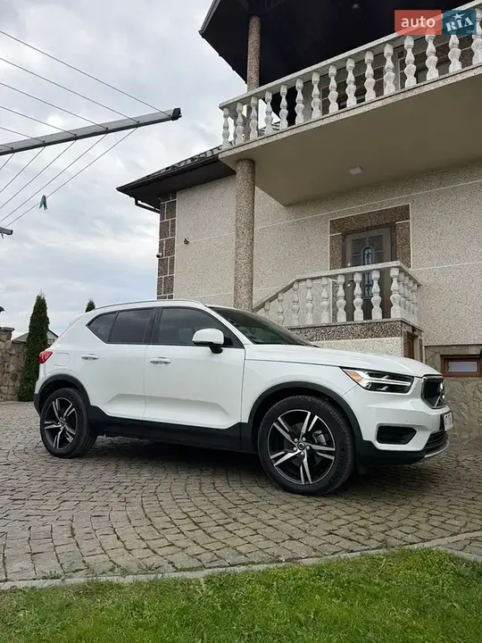 Volvo Xc40 2019 photo 4